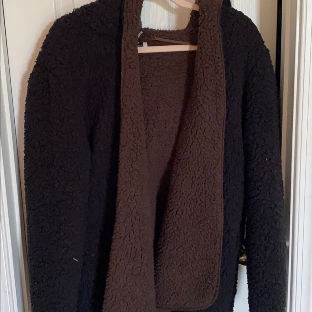 urban outfitters fluffy coat